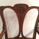 Paire de fauteuils en chêne sculpté