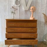 Chest of drawers with compass feet