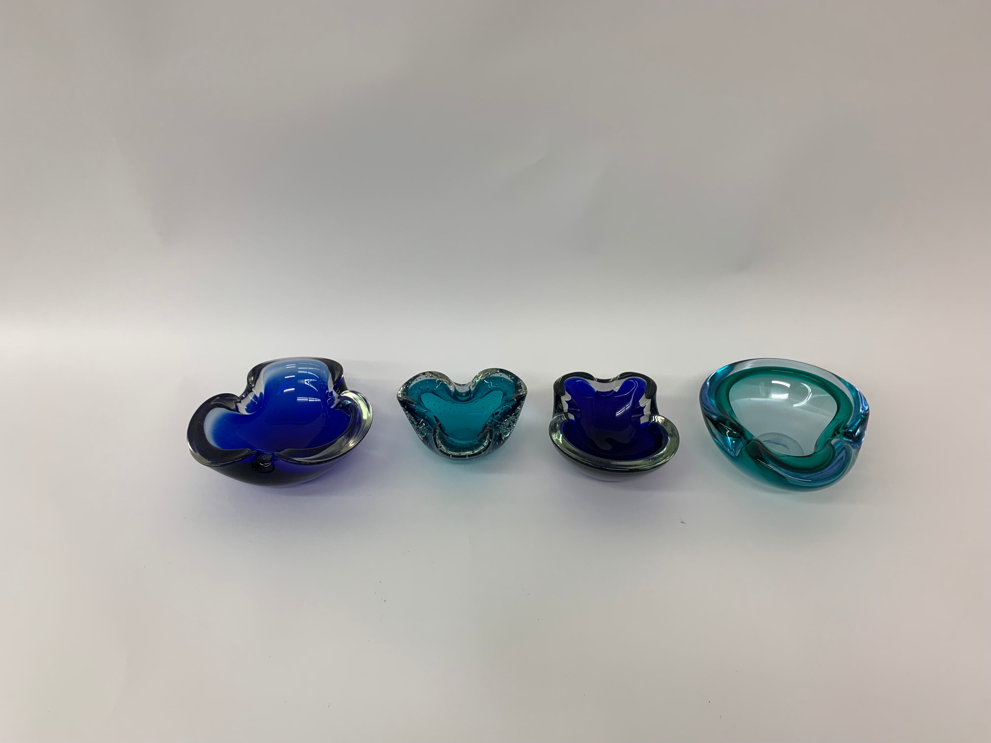 Mid century design set of 4 blue murano glass bowls , 1970's