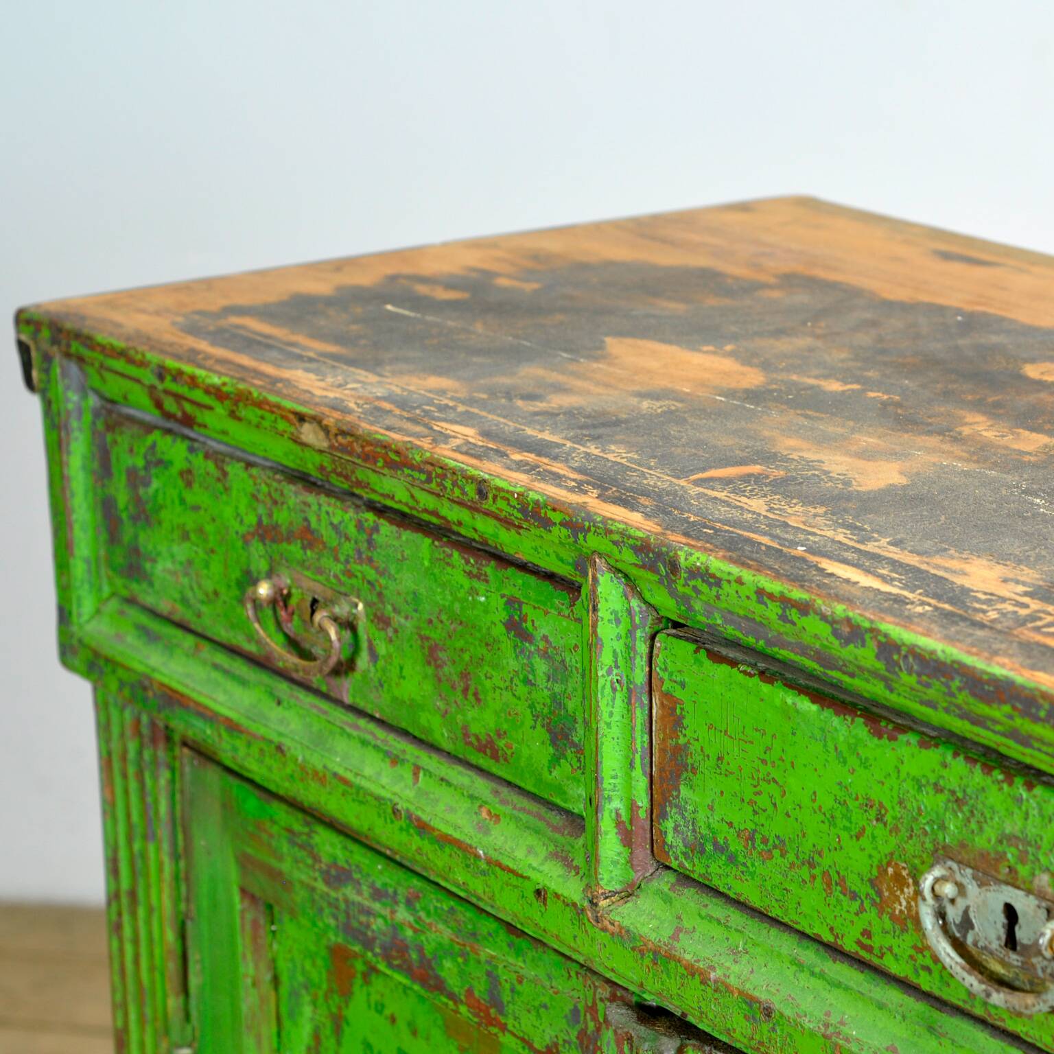 Commode en pin, années 1910