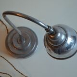 Lampe de bureau en aluminium ancienne