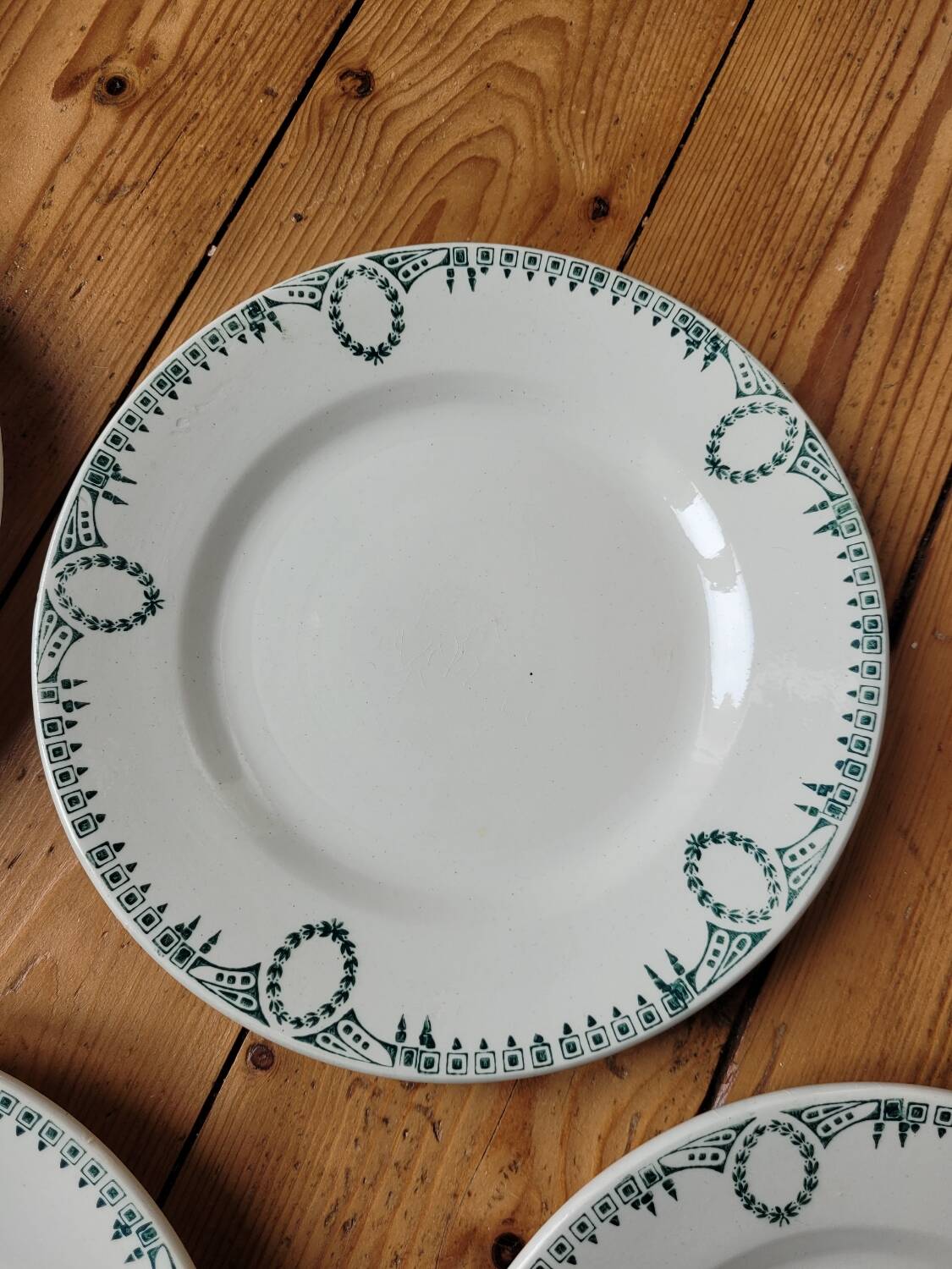 Set of 7 dessert plates n°418 Ceranord