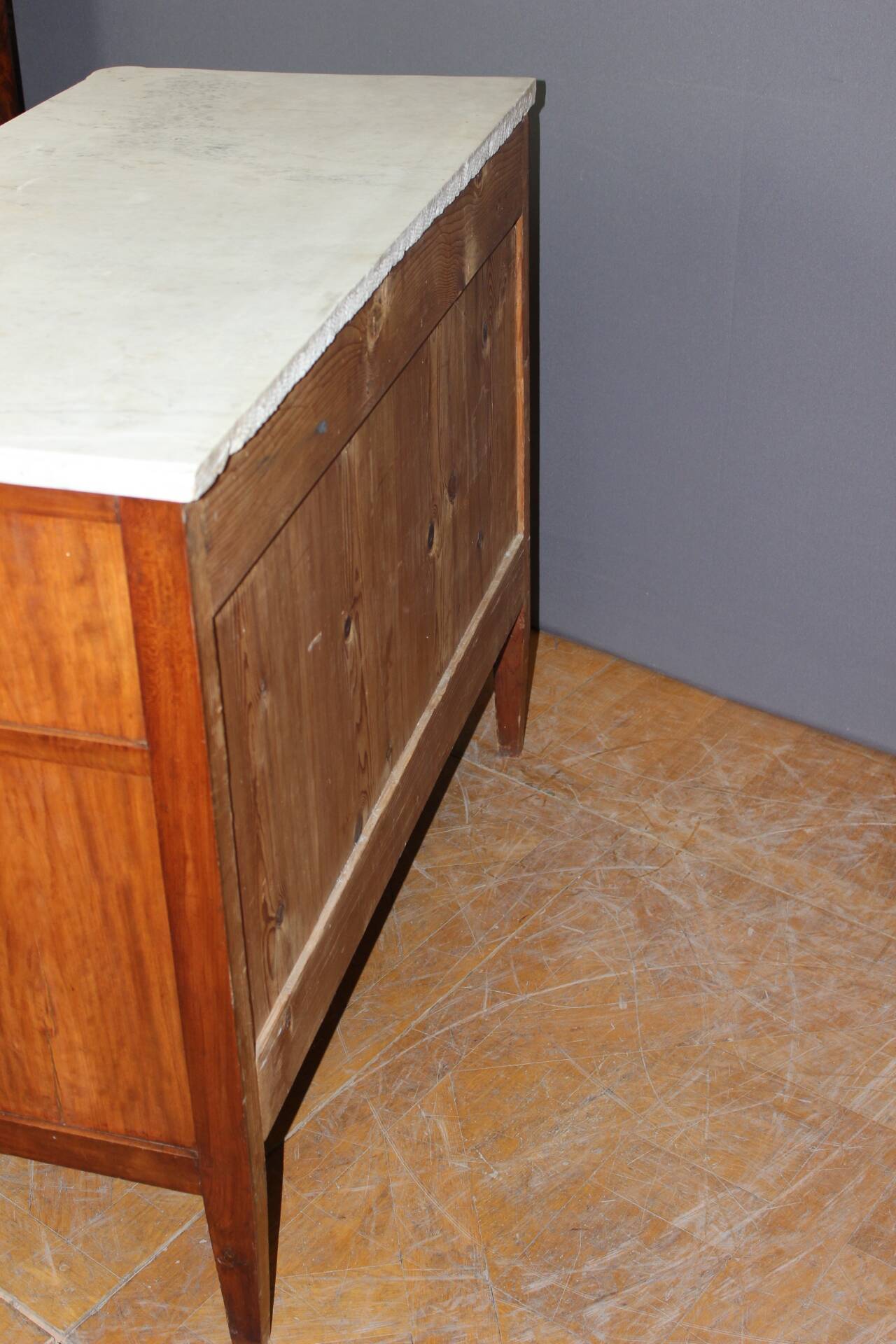 Small Louis XVI chest of drawers circa 1800