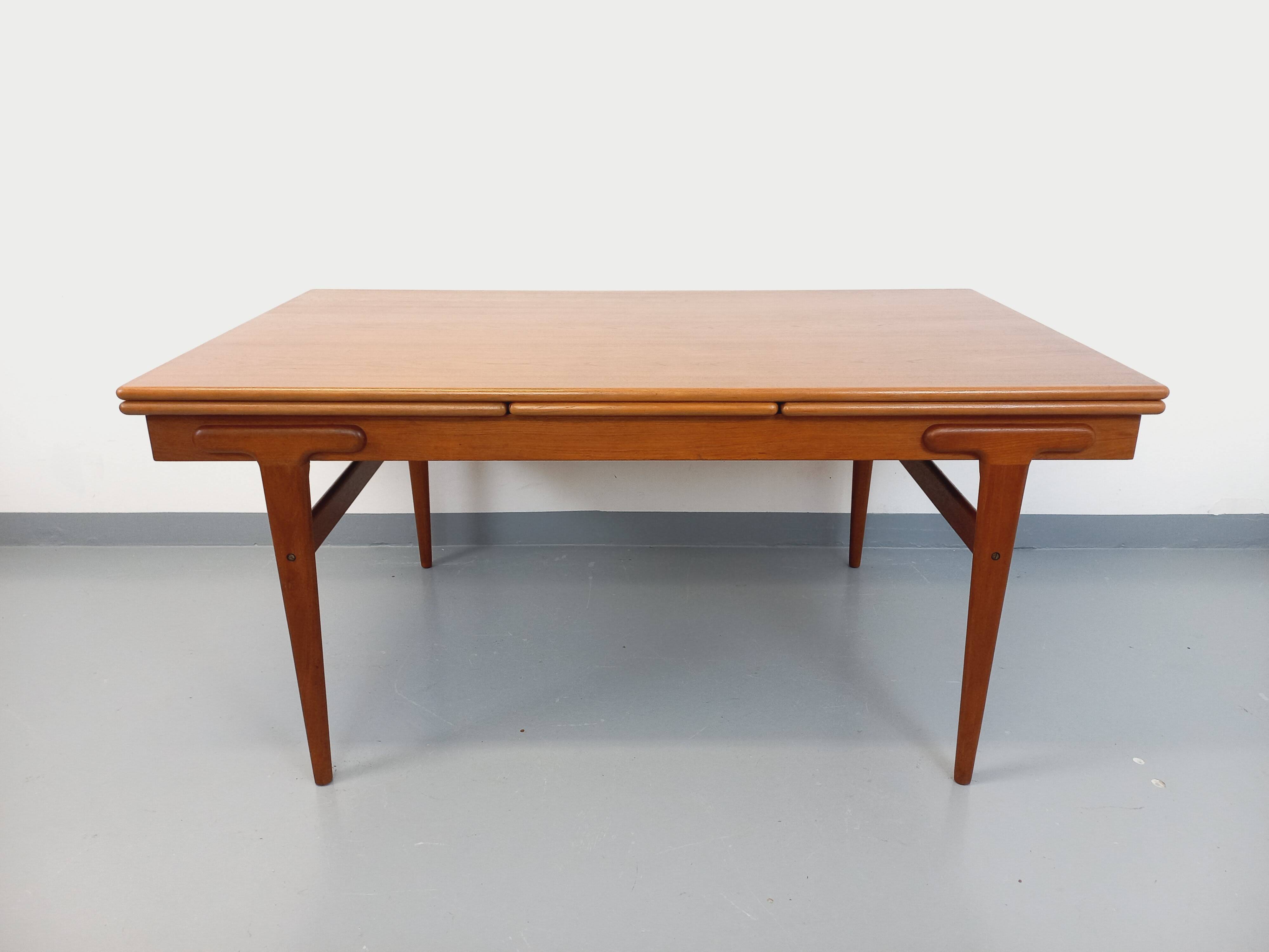 Vintage rectangular Scandinavian dining table by Ejvind A. Johansson teak