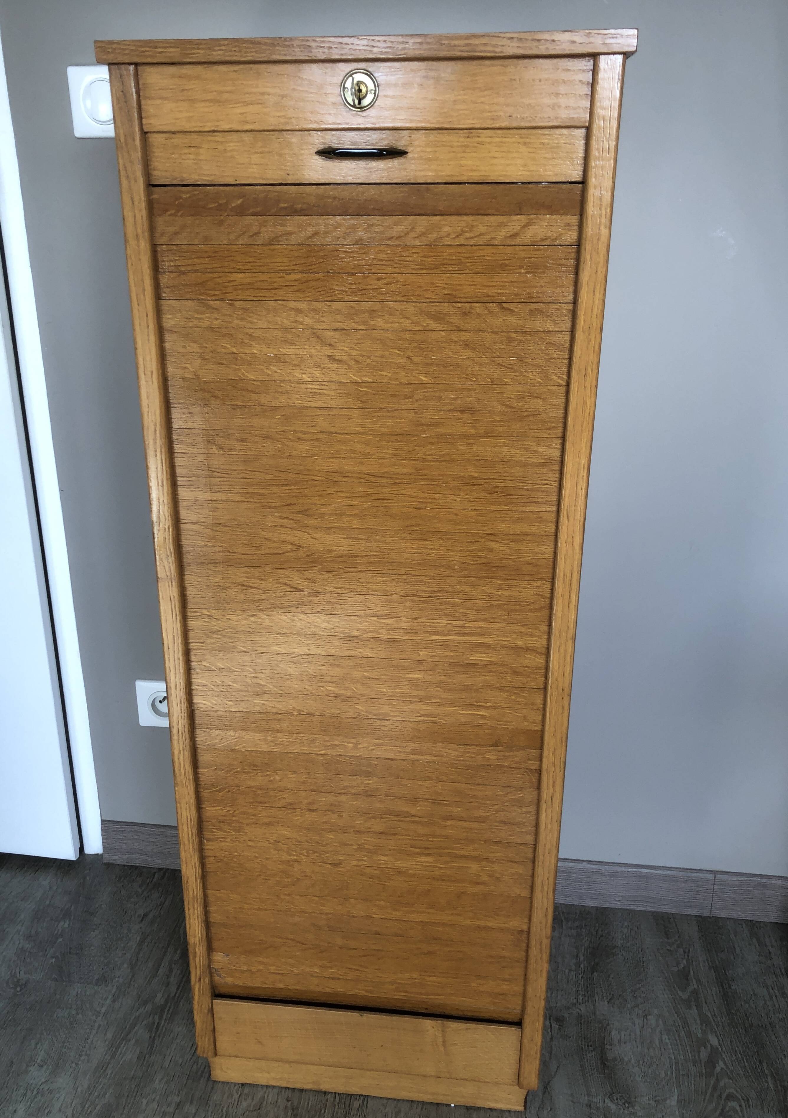 Wooden curtain filing cabinet