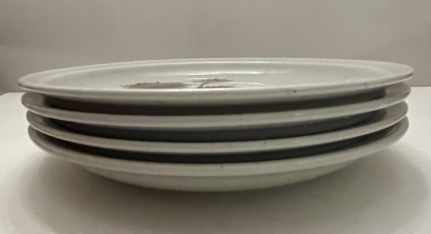4 Burgundy stoneware dessert plates