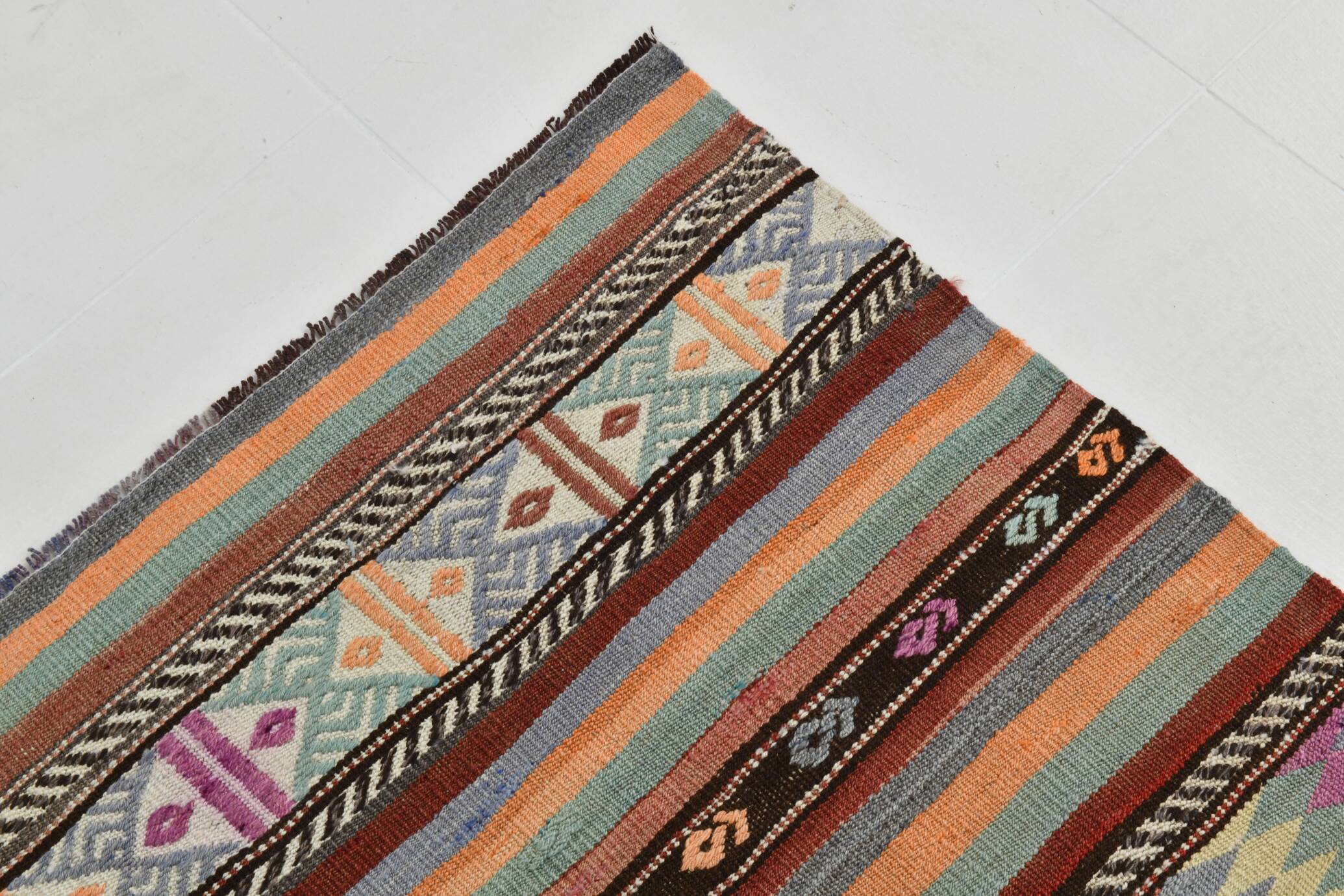 6x8 Ethnic Striped Green & Orange Kilim Rug, 176x230Cm