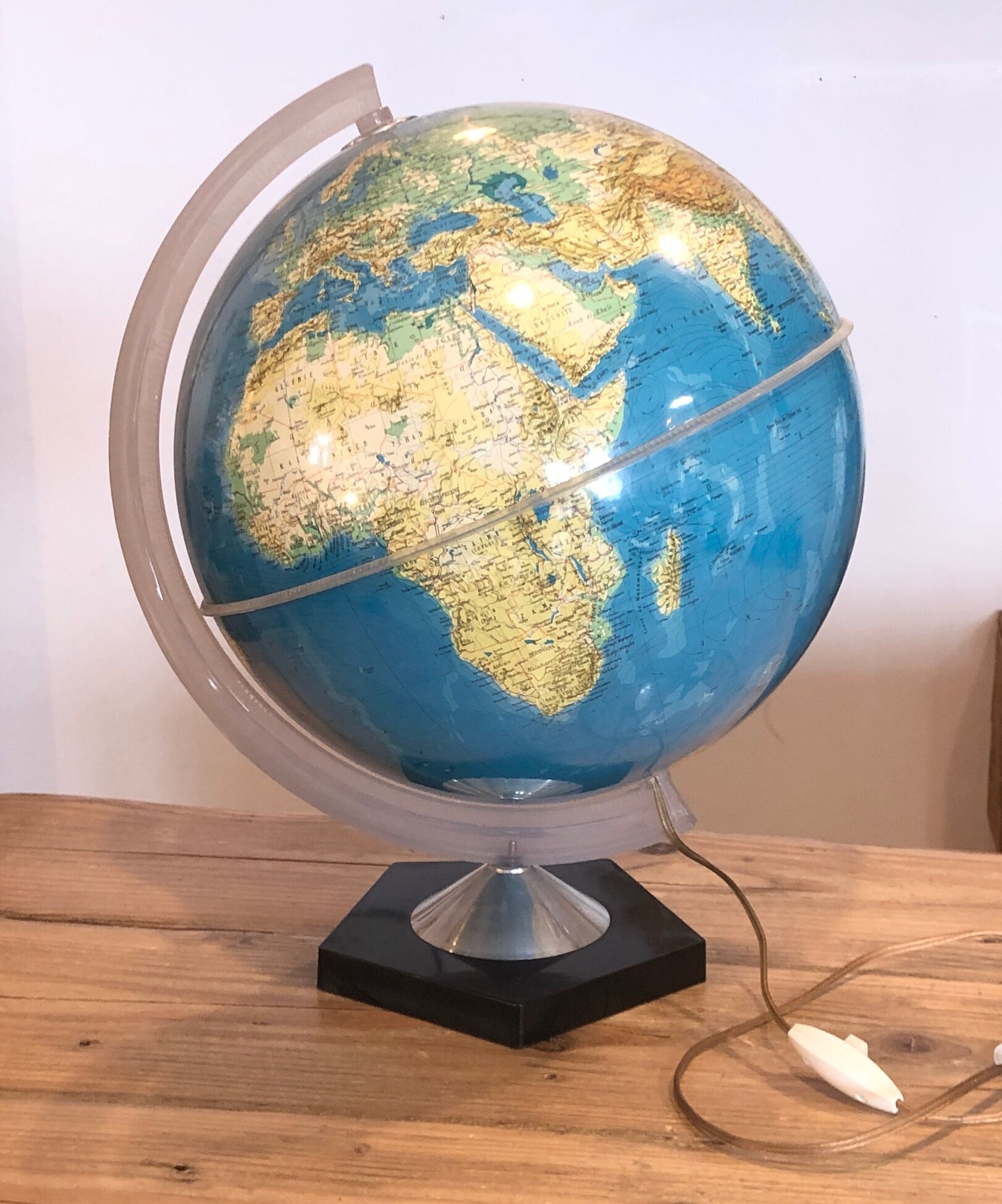 Globe terrestre Grange Batelière