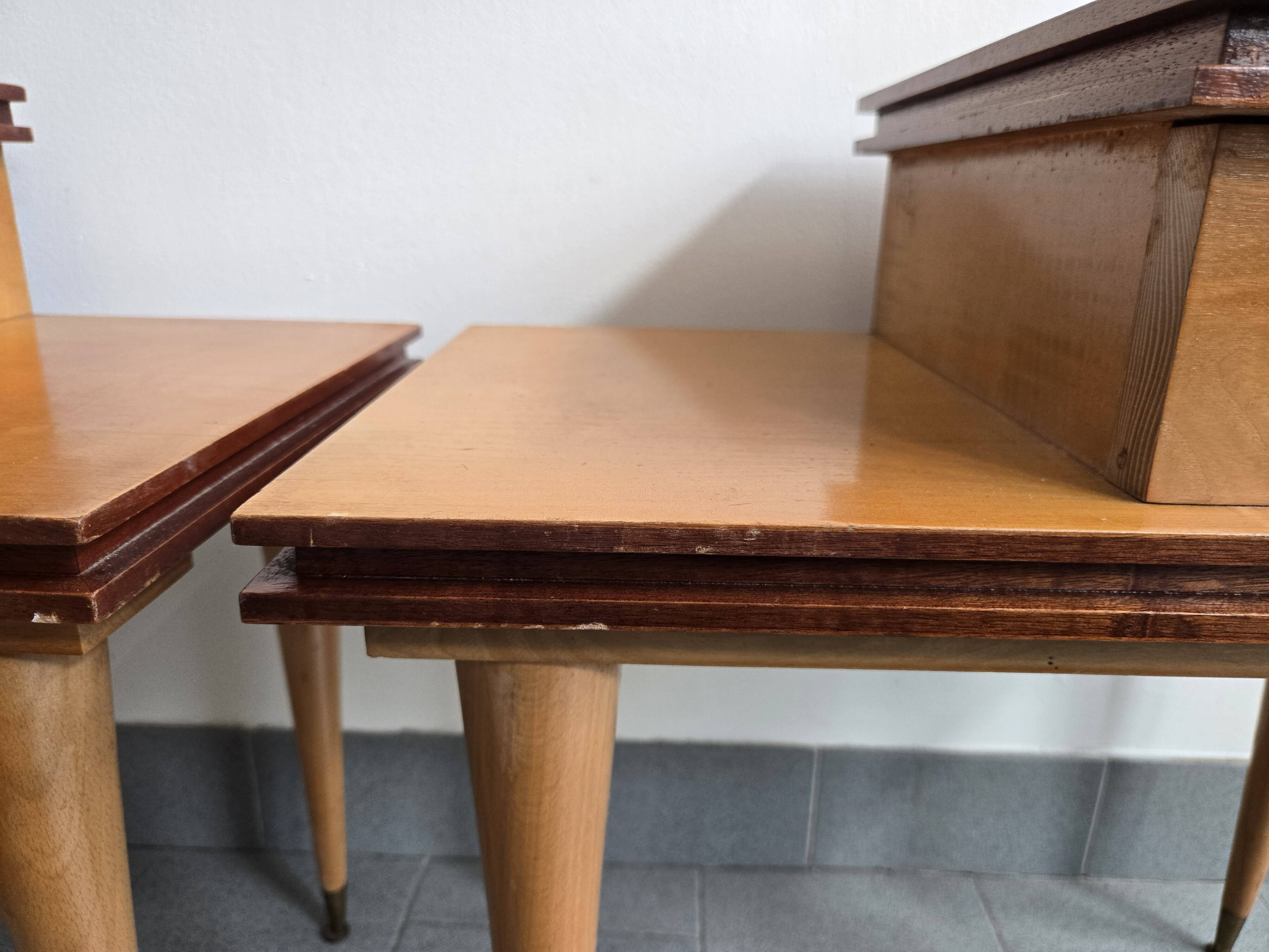 Paire de chevets asymétiques, 1960