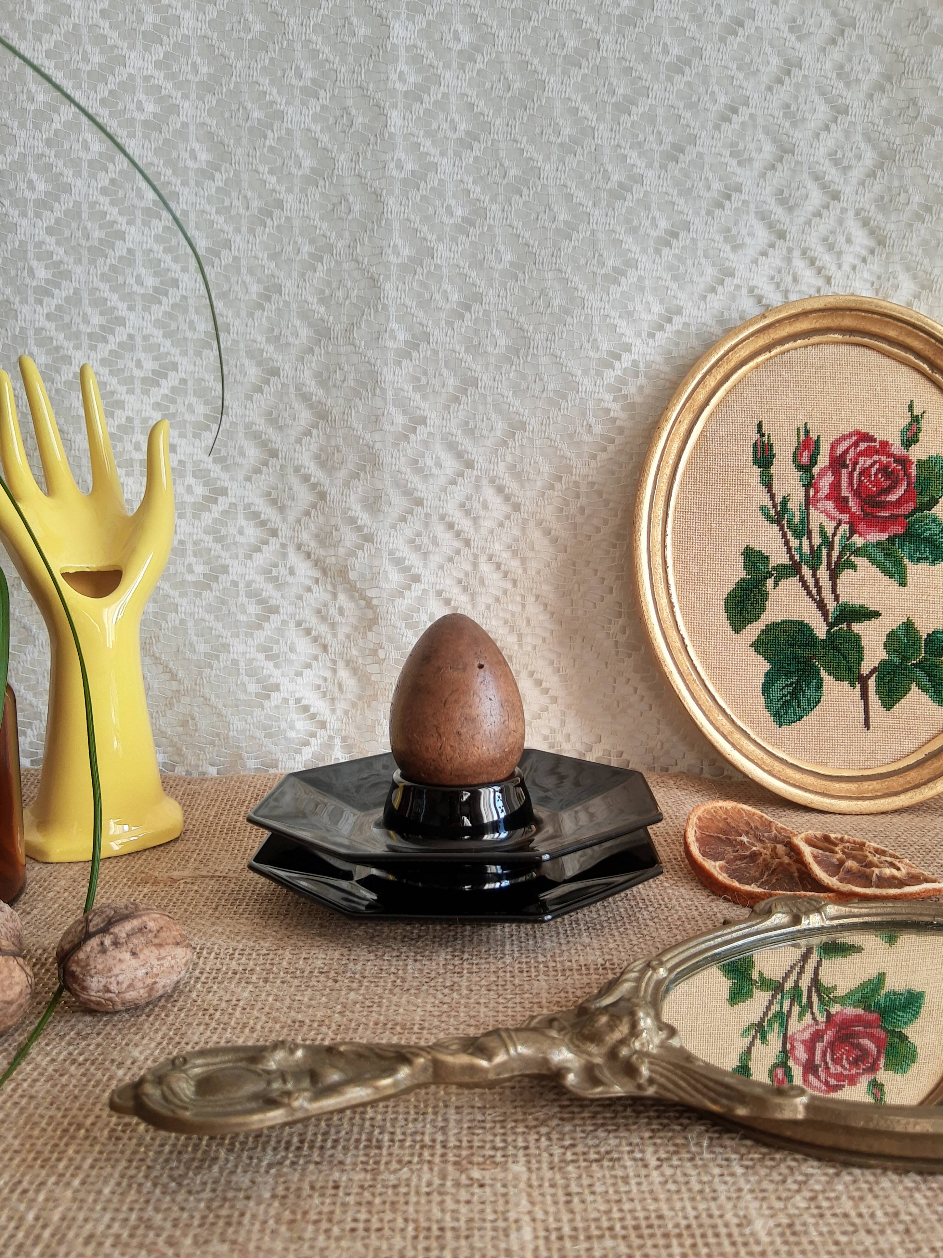 Set of 2 black octagonal egg cups