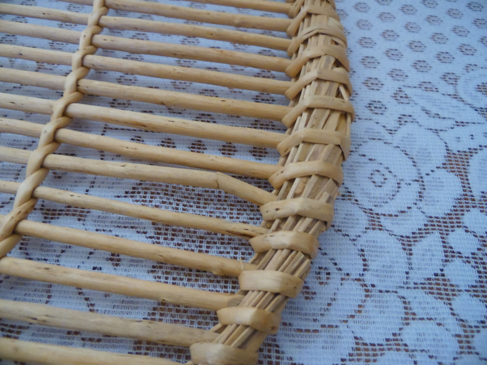 Plat refroidisseur a gateaux osier