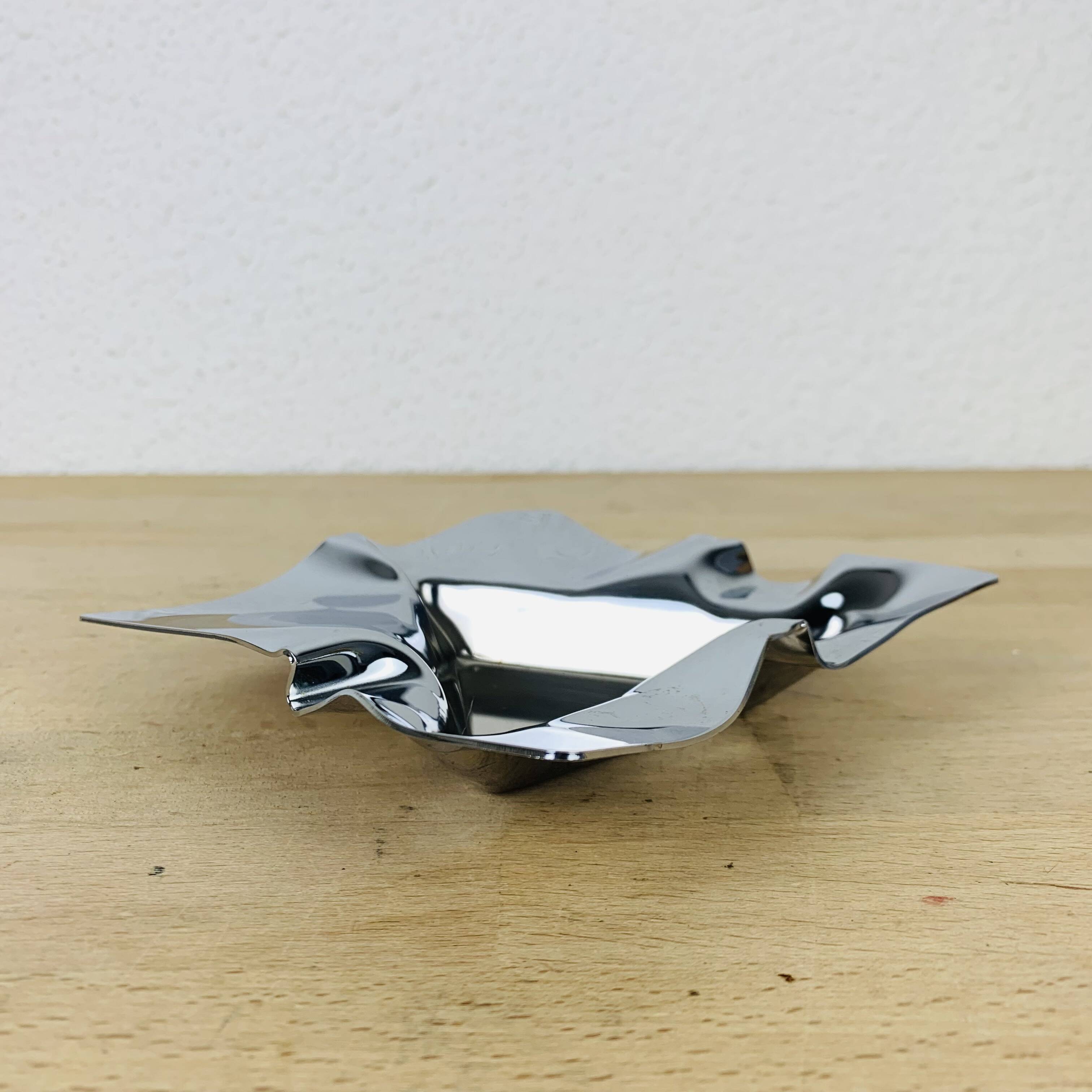 Chromed stainless steel designer ashtray