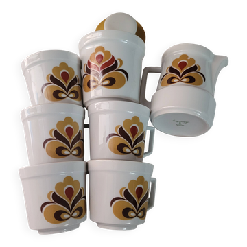Set of coffee cups and serving pieces
