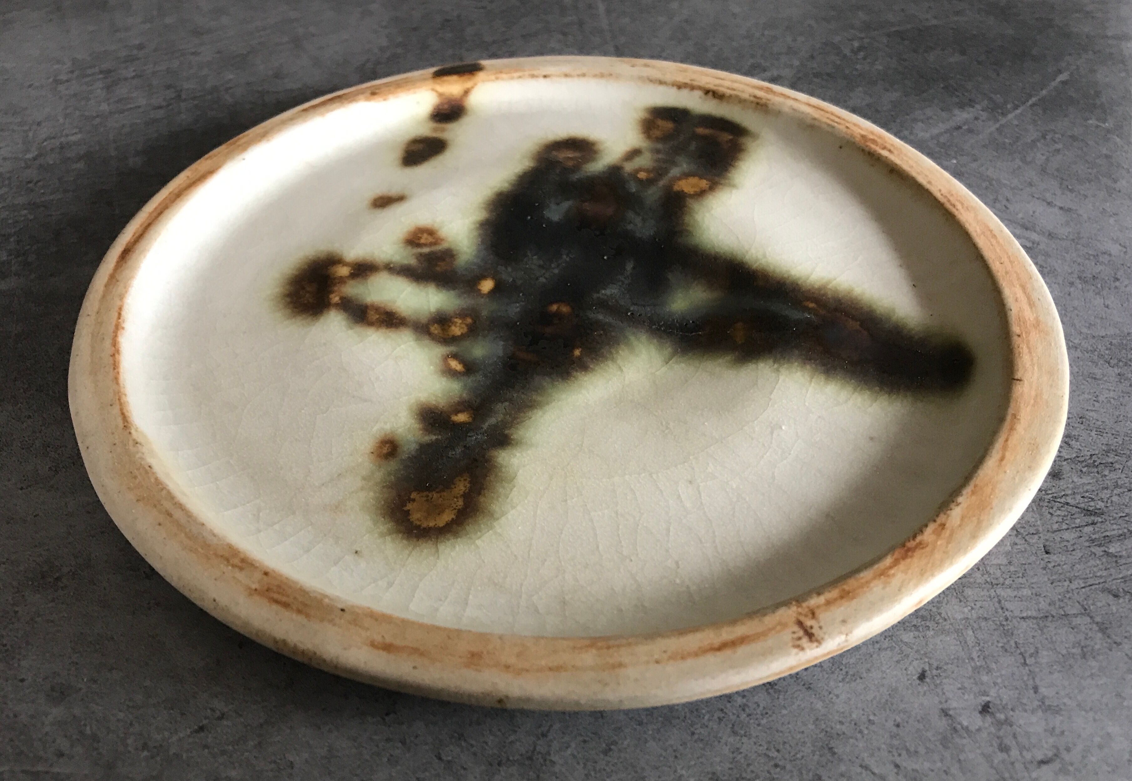 Plate vintage pottery la colombe in stoneware artistic effect vallauris 17,8 cm