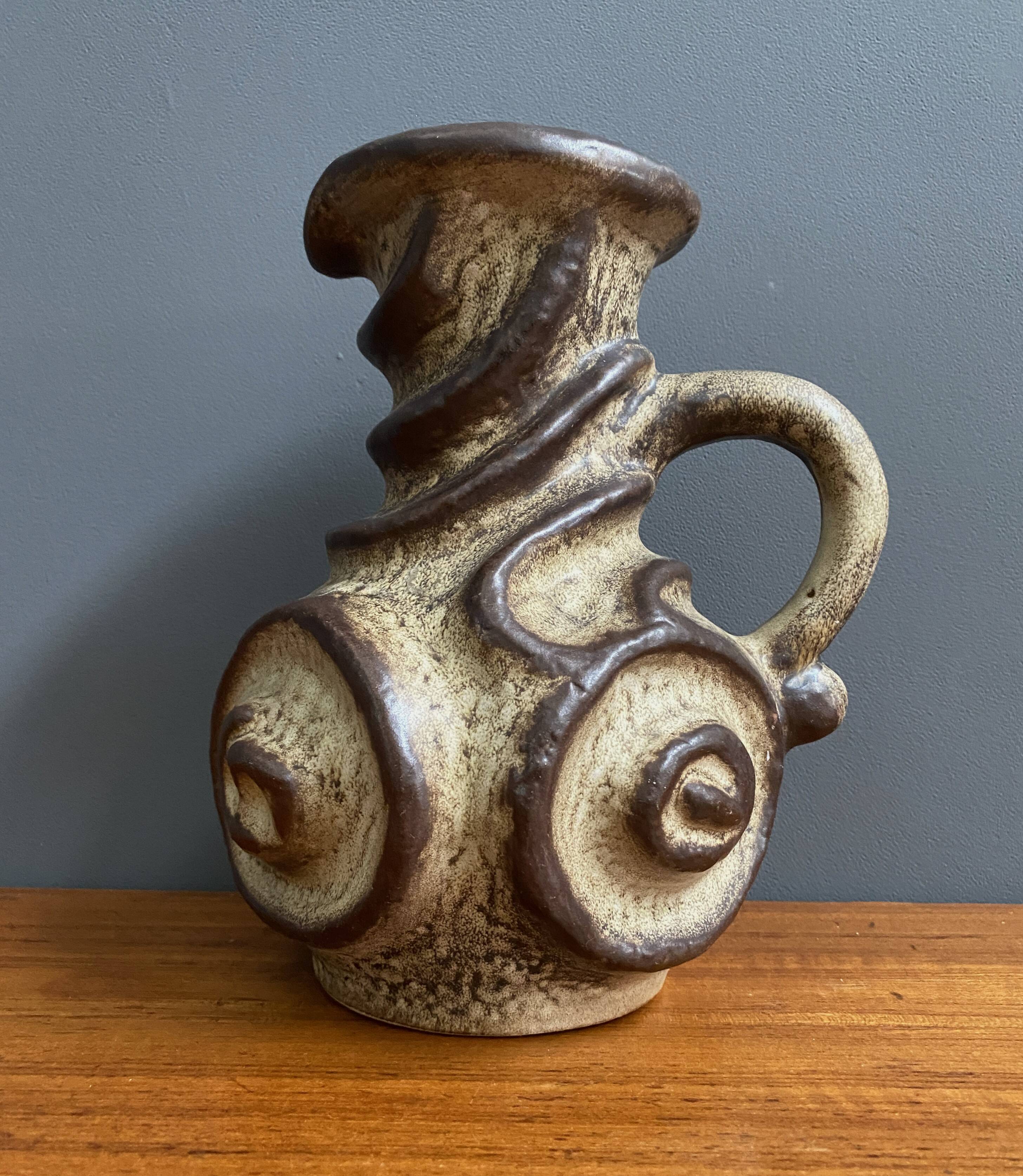 Brutalist West Germany vase by Carsten Tonnieshof model 6034-25