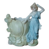 Petit vase représentant une femme - époque art nouveau