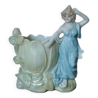 Small vase representing a woman - Art Nouveau period