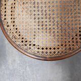 Chaise bistrot cannée ancienne en bois par les éditions Fischel