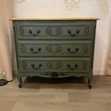 Custom chest of drawers