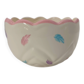 Grand Cache-Pot Vintage en Céramique Festonnée – Décor Plumes Pastel & Col