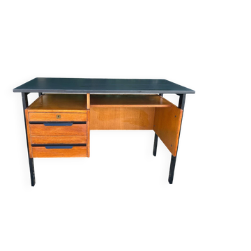 bureau moderniste  des années 50