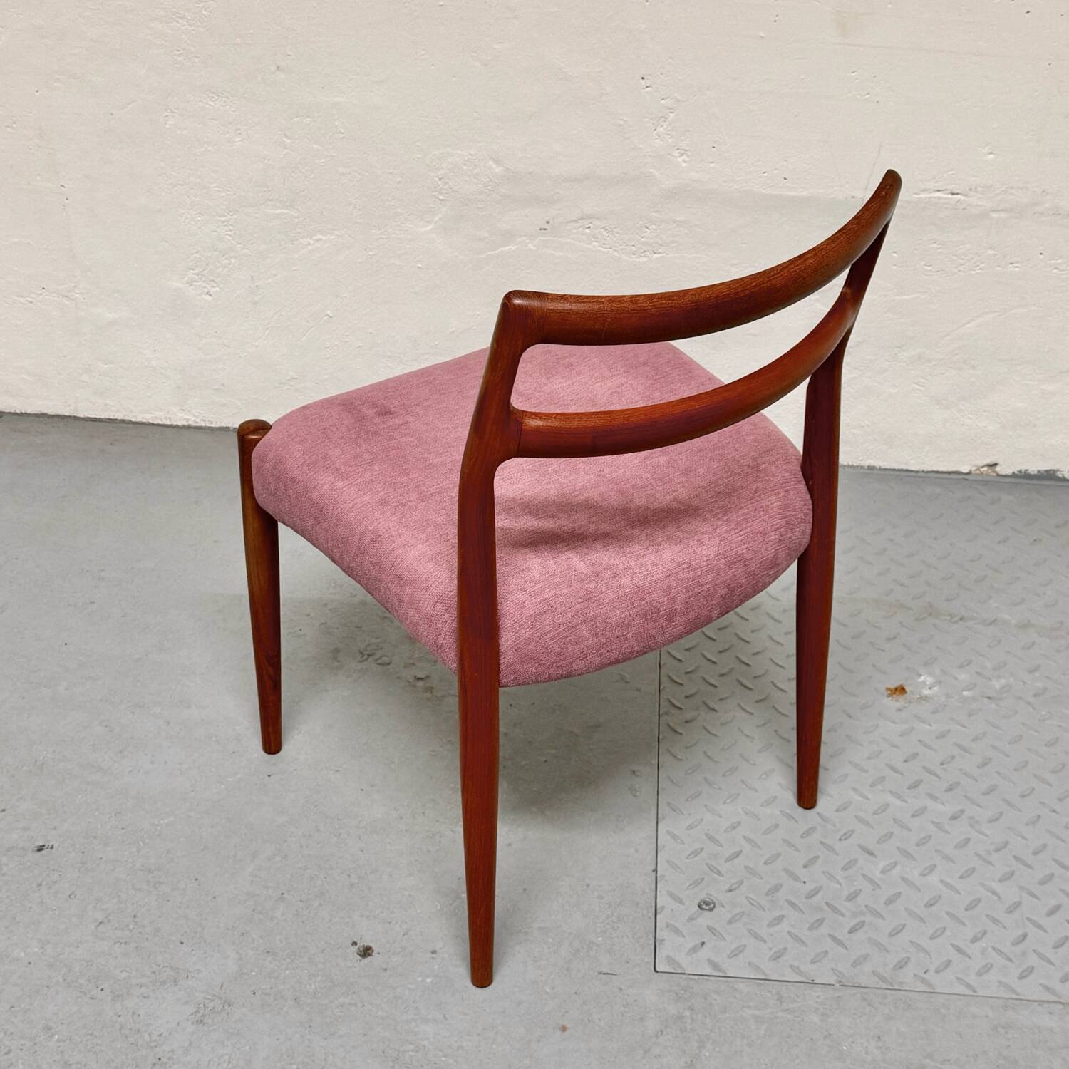 5x chaises de salle à manger en teck par johannes andersen pour uldum, années 1960