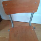 Chaise d'écolier