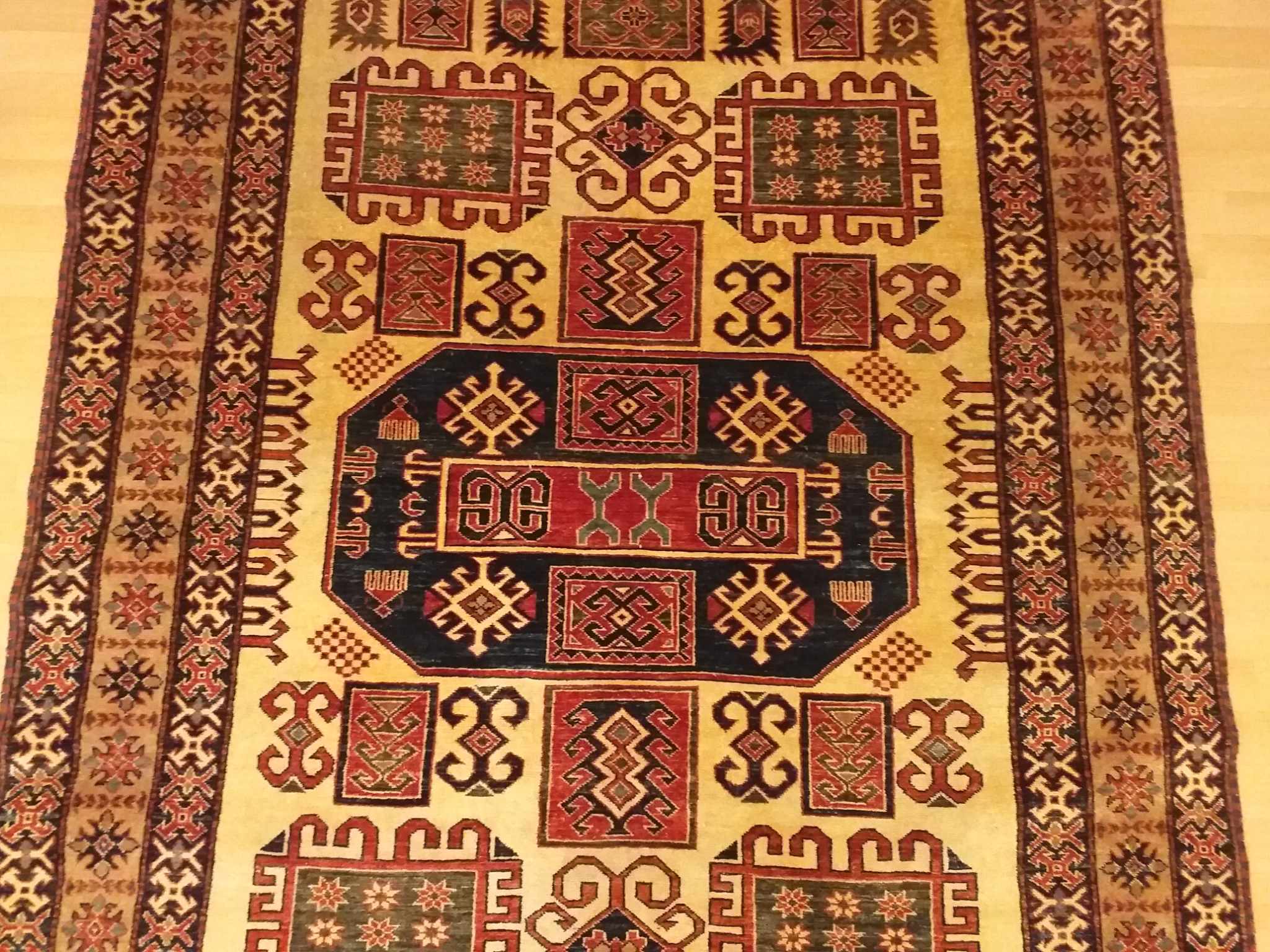 Caucasian carpet Shirvan 250x180cm