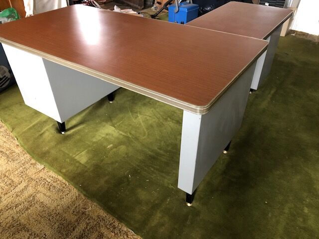 Vintage ATAL metal office with return