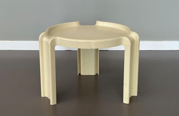 Table basse G. Stoppino pour Kartell
