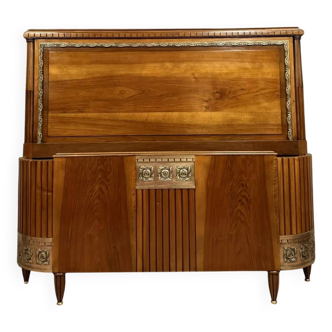 Lit corbeille époque Art Déco en noyer et bronze ciselé, vers 1920