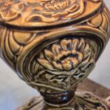 Ceramic table lamp