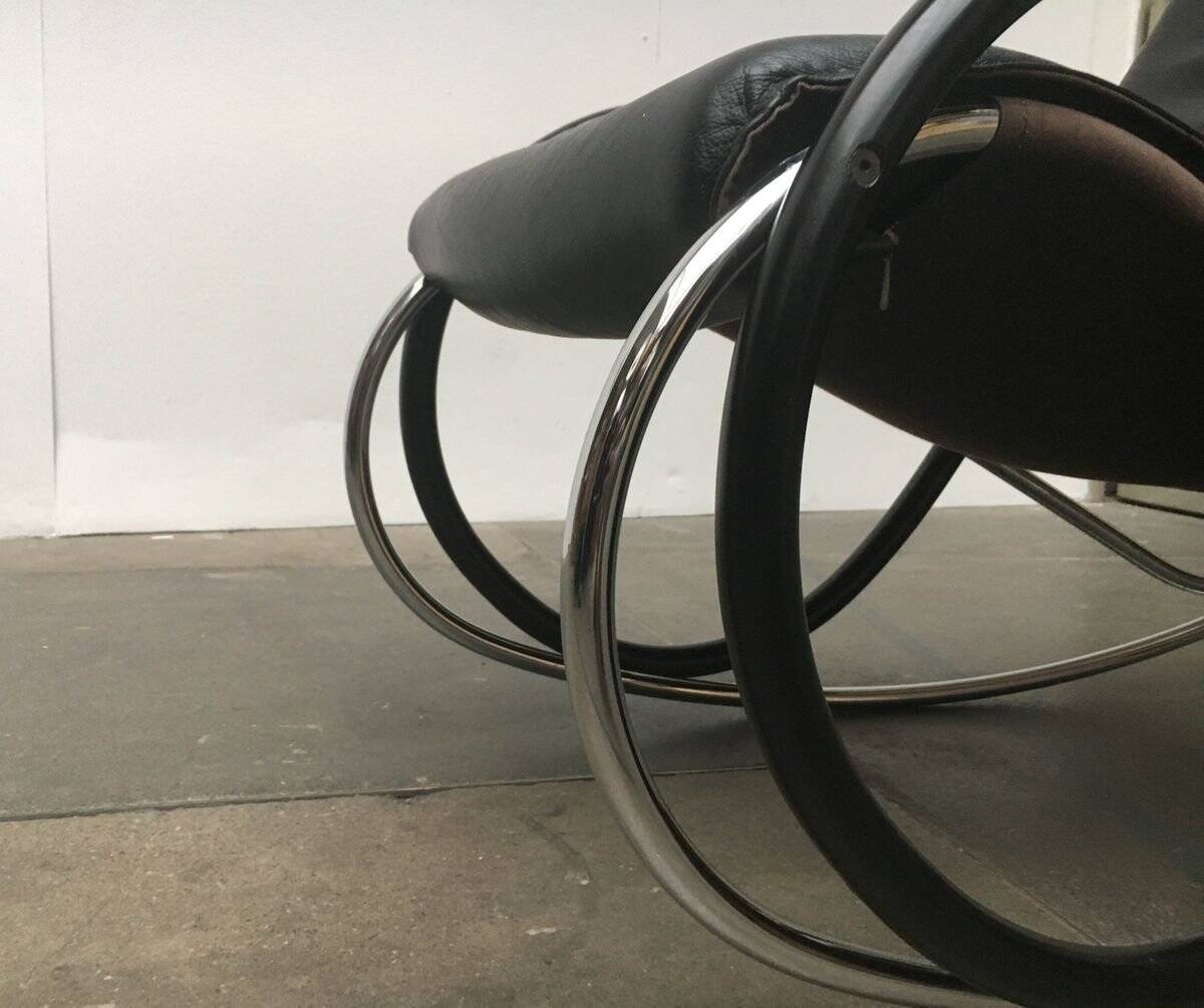 Chaise à bascule Nonna vintage suisse par Paul Tuttle pour Strässle