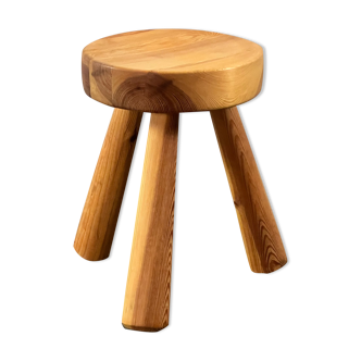 Tabouret en pin massif de Ingvar Hildingsson