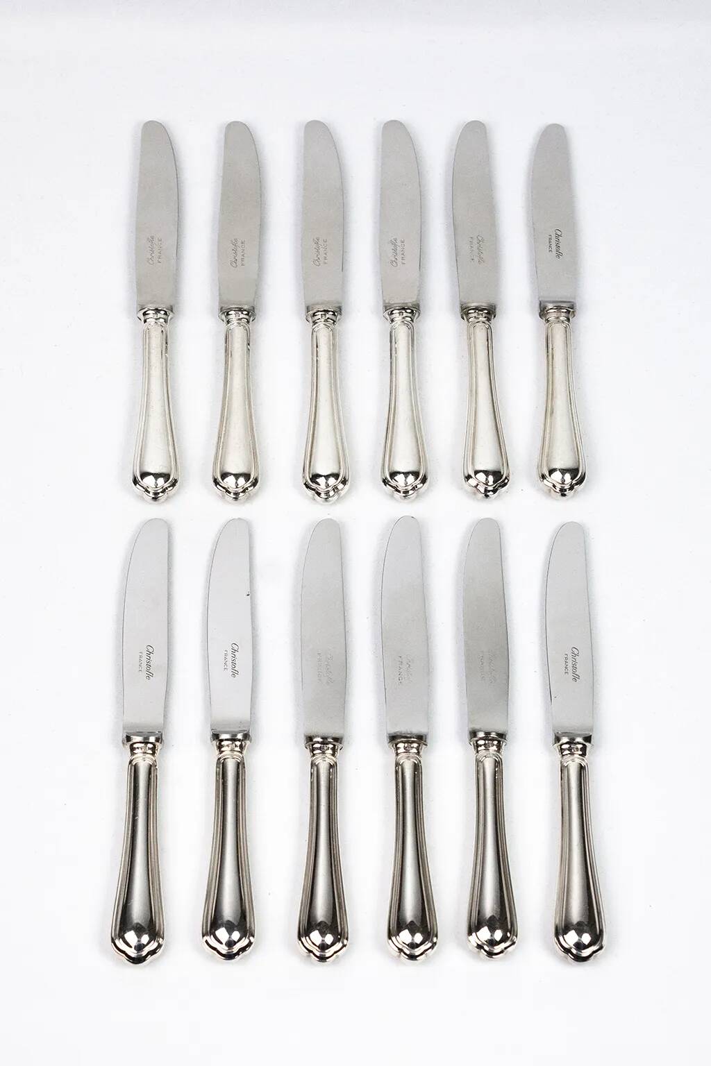 Christofle – 12 silver-plated dessert knives, Spatours model
