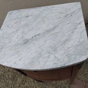 Table de chevet ancienne style Louis XVI