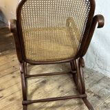 Thonet rocking chair in curved wood and cane from the 1900s