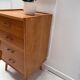Chiffonnier vintage pieds compas