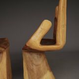 Chaises vintage en bois massif. Années 1970. Lot de 2.
