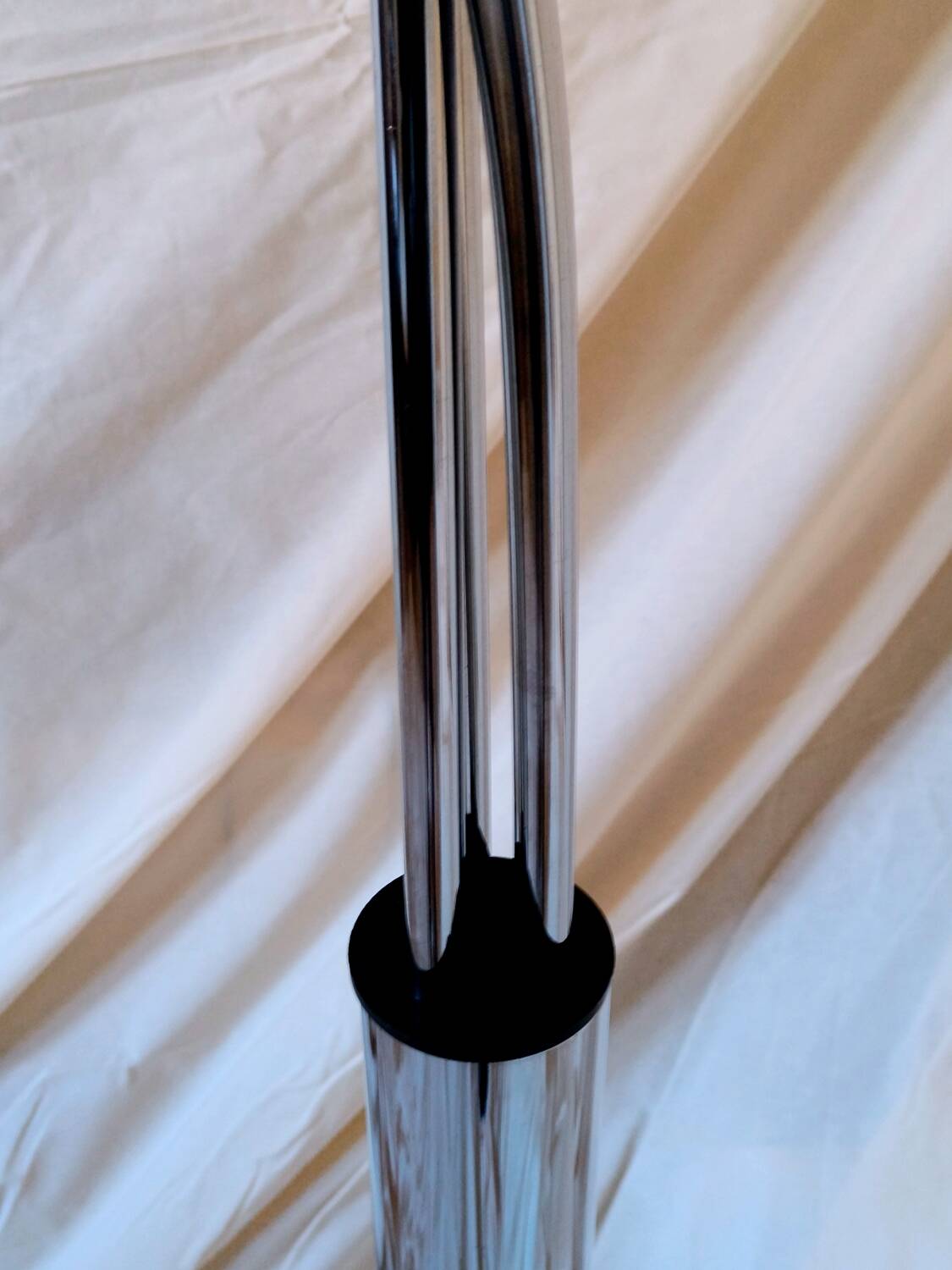 1970s Chrome Metal Lily of the Valley Lamp