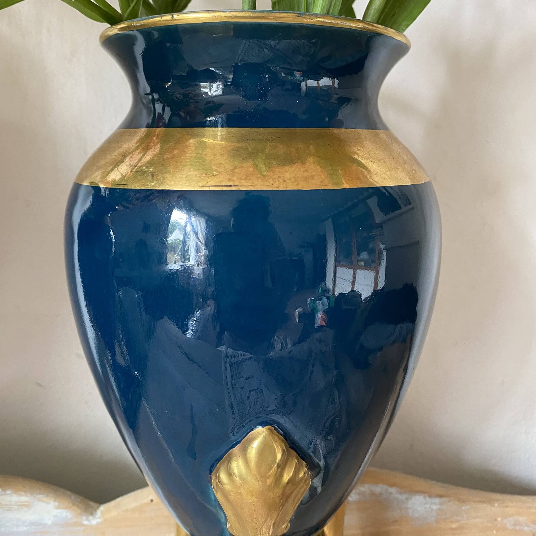 Pair of ceramic vases in Empire style