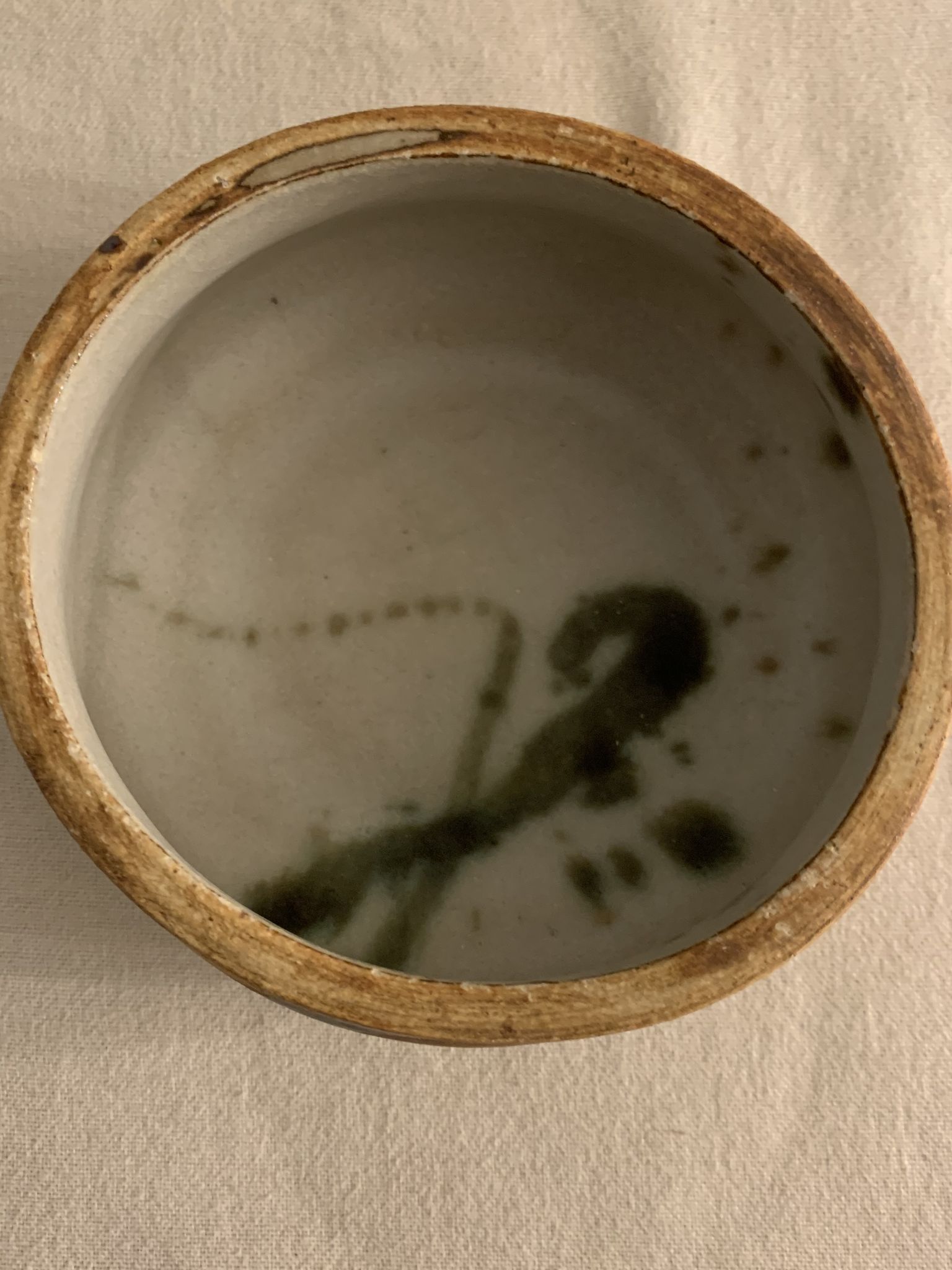 Pot ancien et son couvercle Poterie de la Colombe en grès 1975