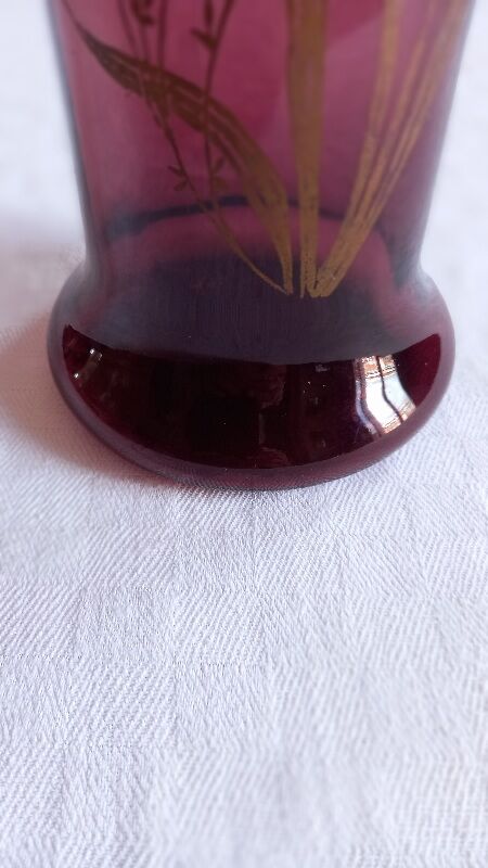 Old pink vase, Japanese art nouveau style