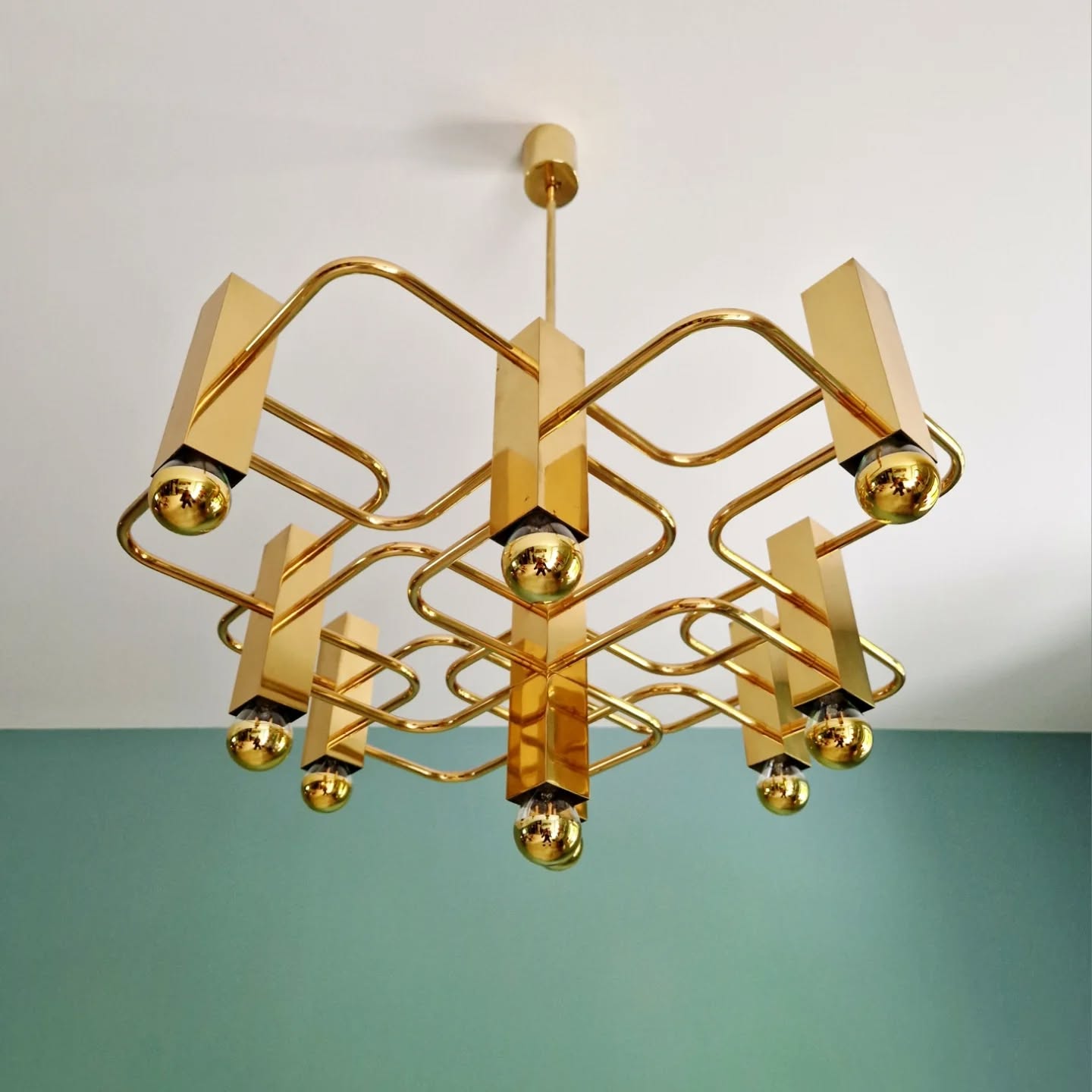 Large geometric brass chandelier, Gaetano Sciolari, Boulanger, 1970
