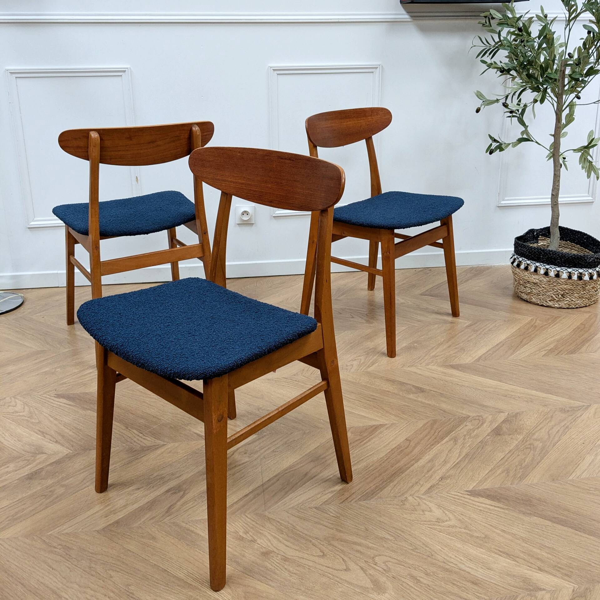 Vintage dining chairs