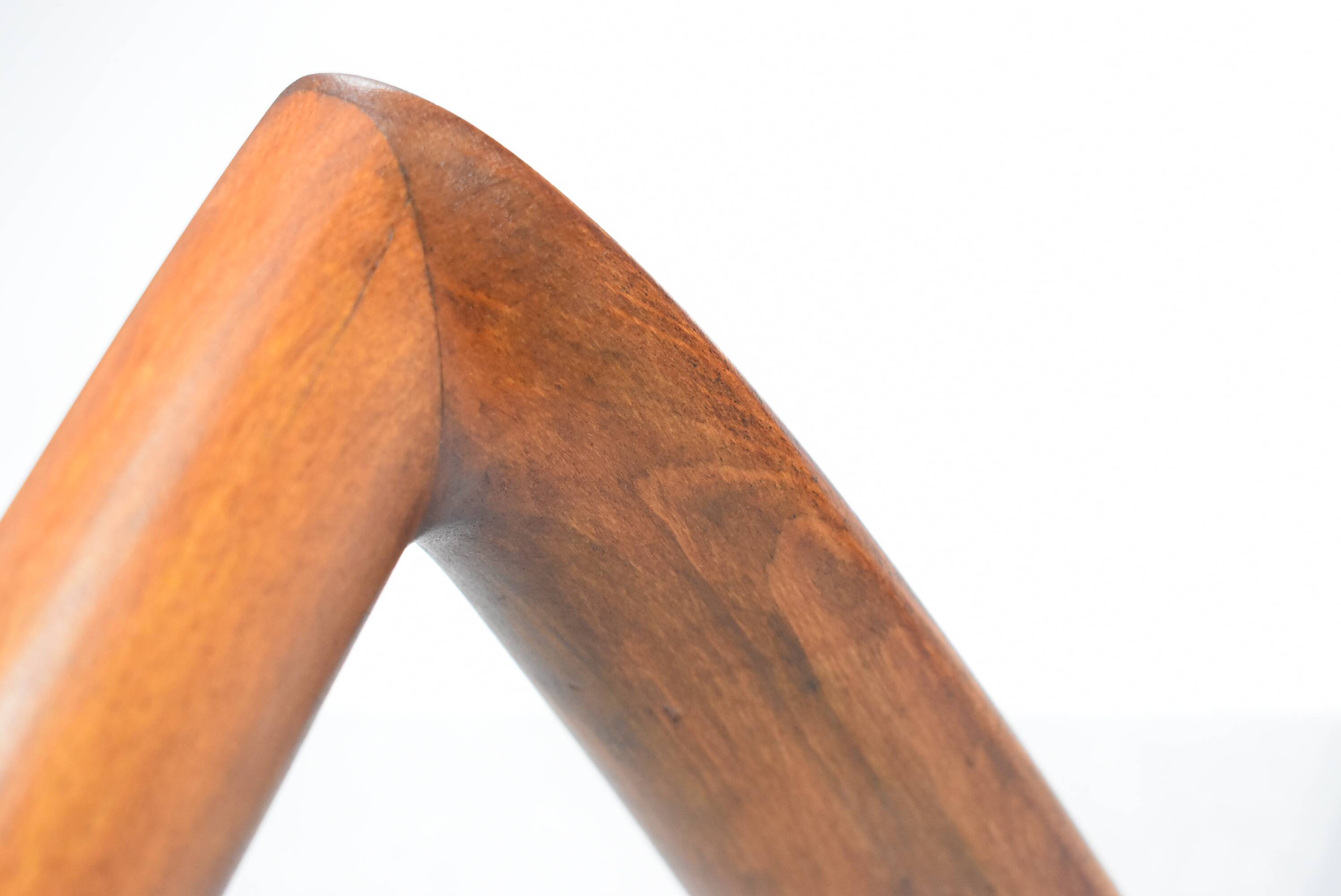 Fauteuil spectaculaire rénové, tissu gris clair, années 1960, usine de meubles Swarzedzka