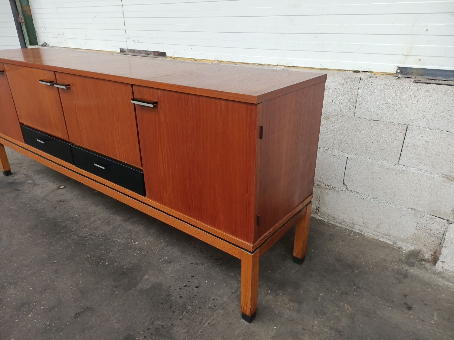 Scandinavian teak row