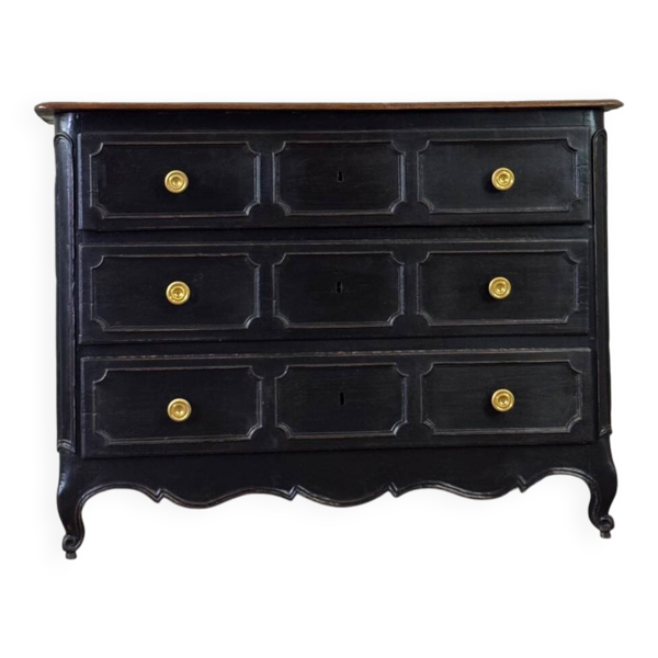 Commode en chêne Louis XV, patine noire, XVIIIe siècle