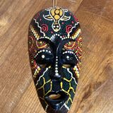 Masque mural en bois