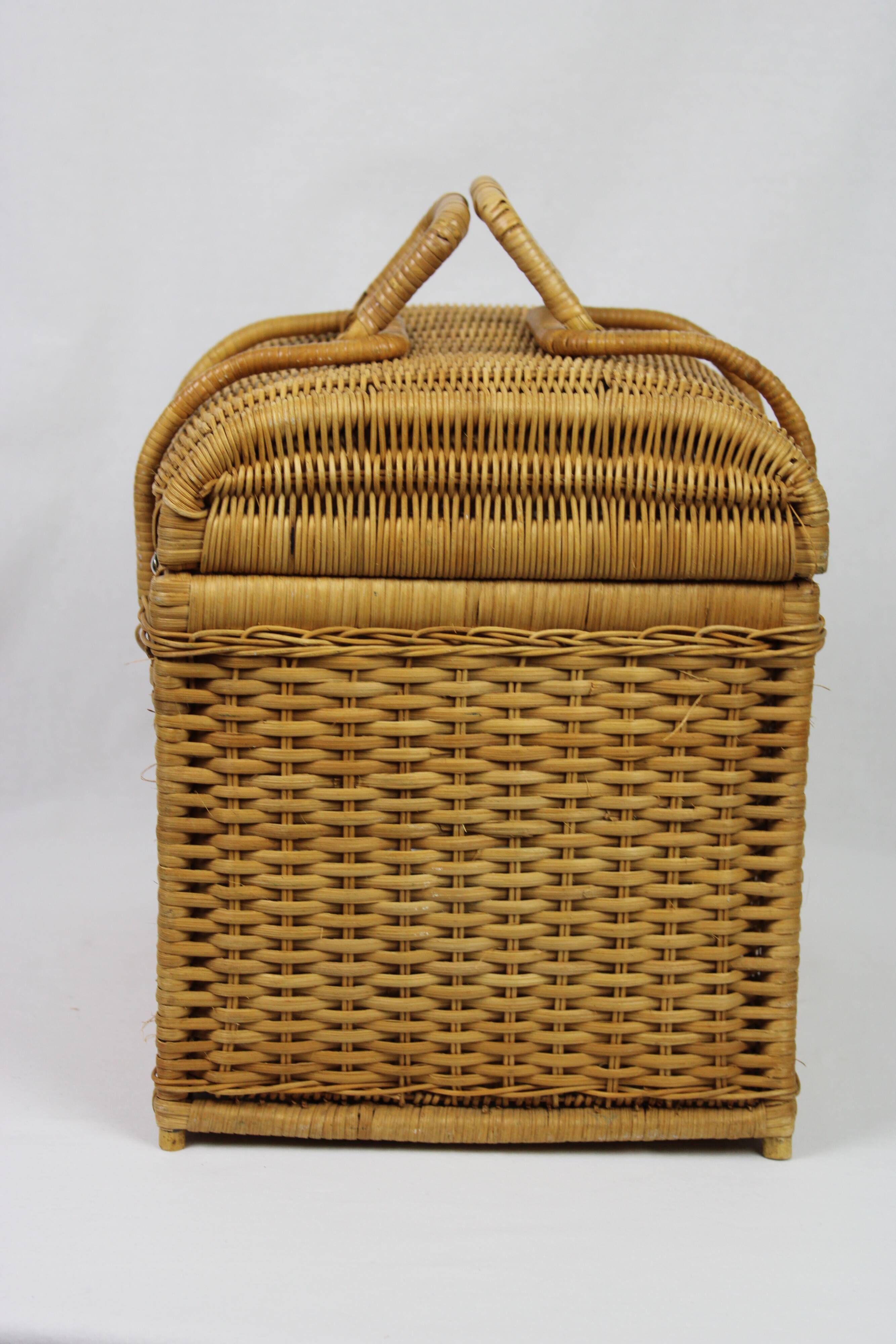 Wicker malette